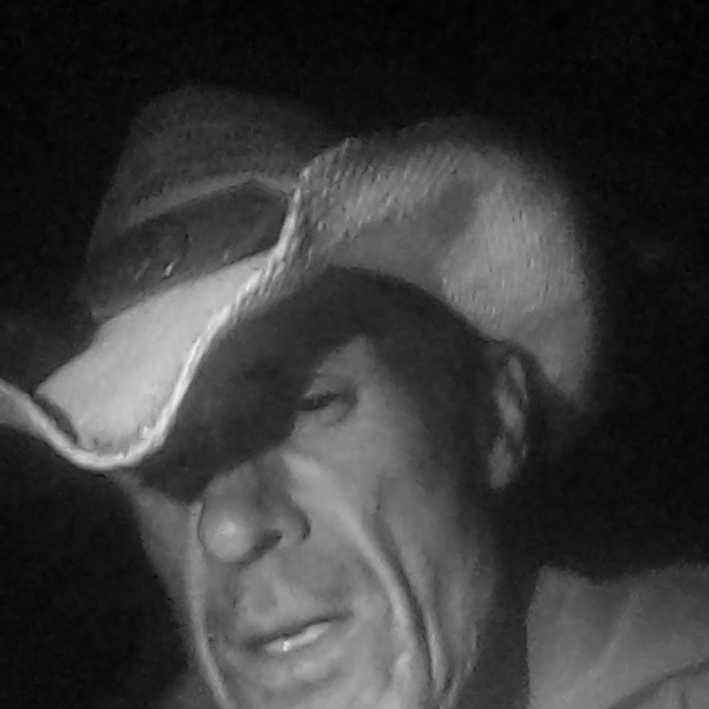 Meet your Posher, Eric